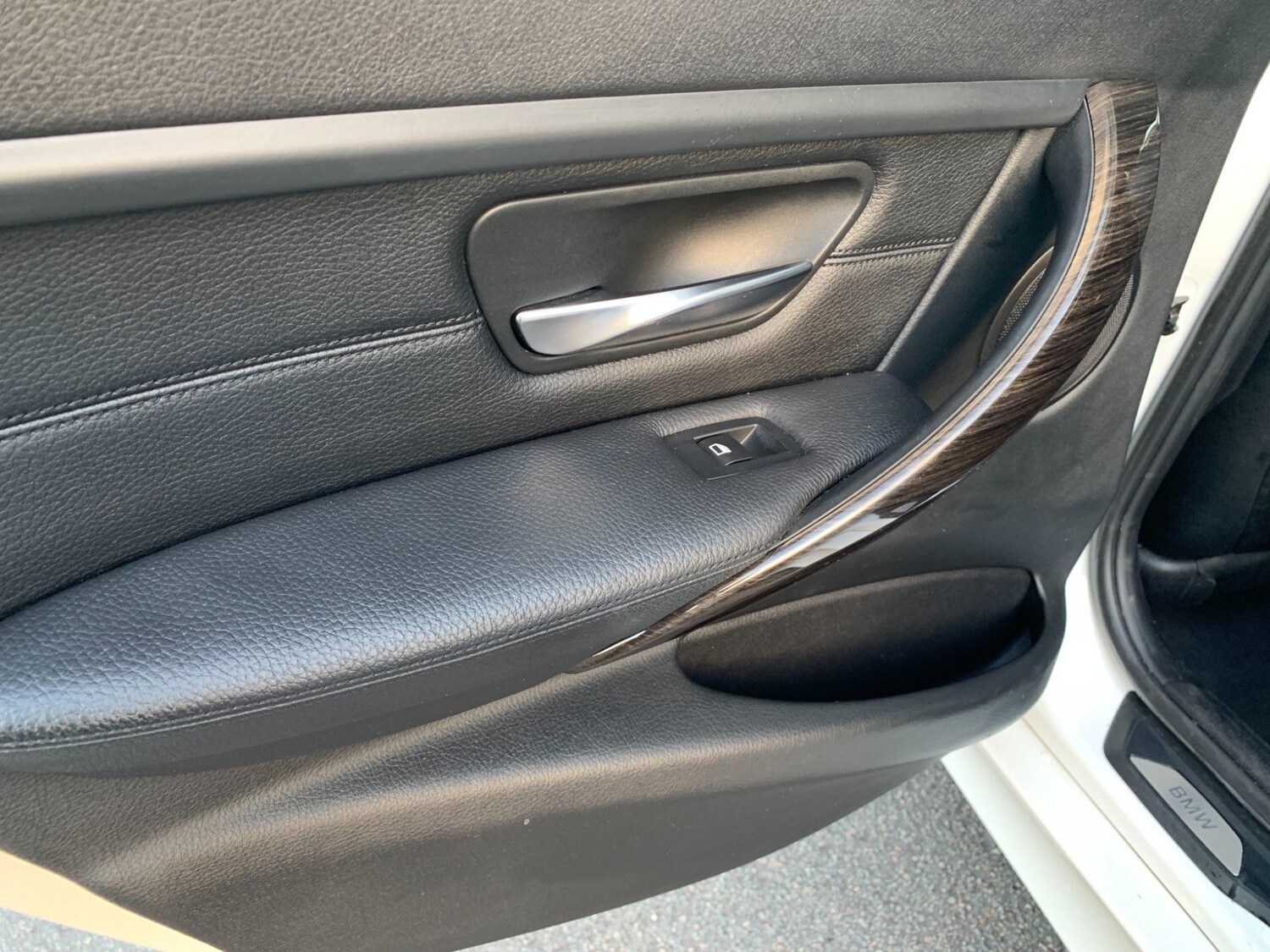 Used BMW 3 Series 2012 for sale - 77927877: Photo 18