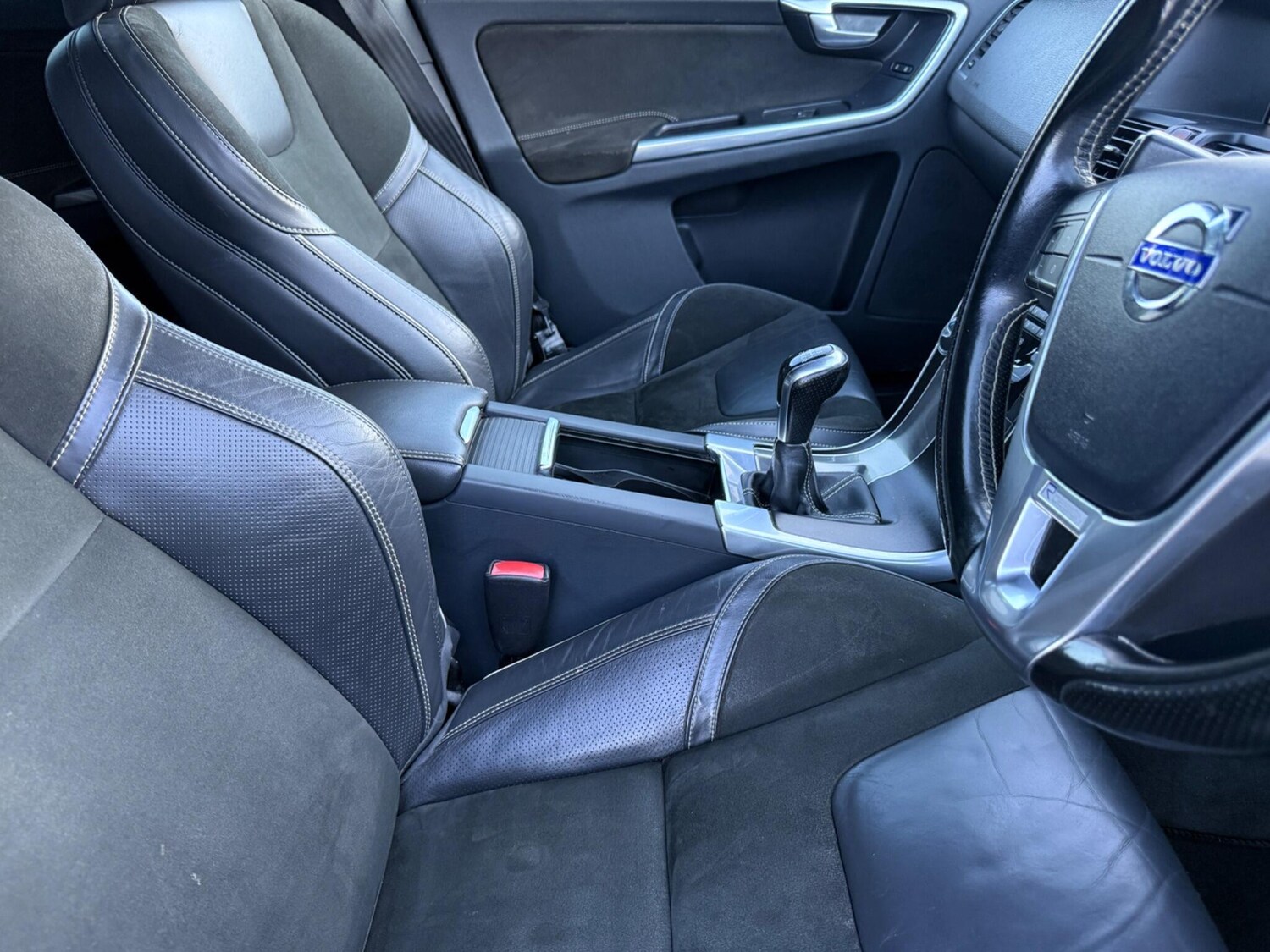 Used Volvo XC60 2014 for sale - 77786367: Photo 22