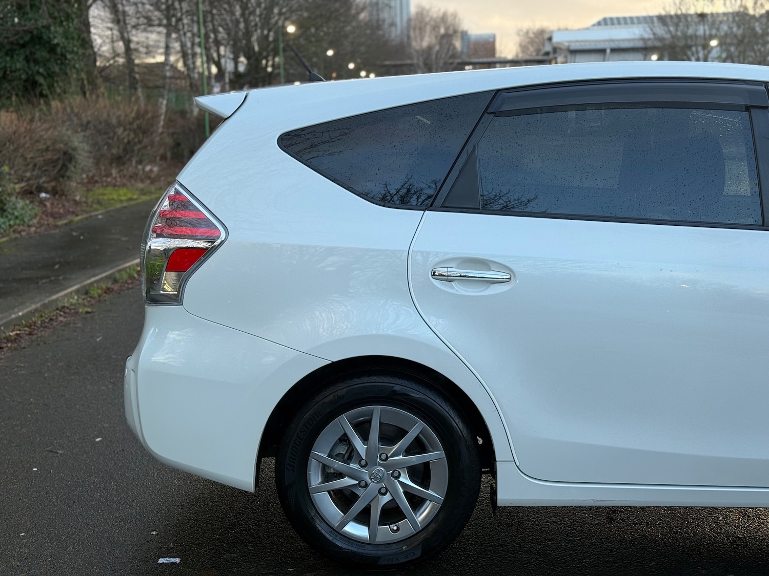 Used Toyota Prius+ 2018 for sale - 78216101: Photo 11