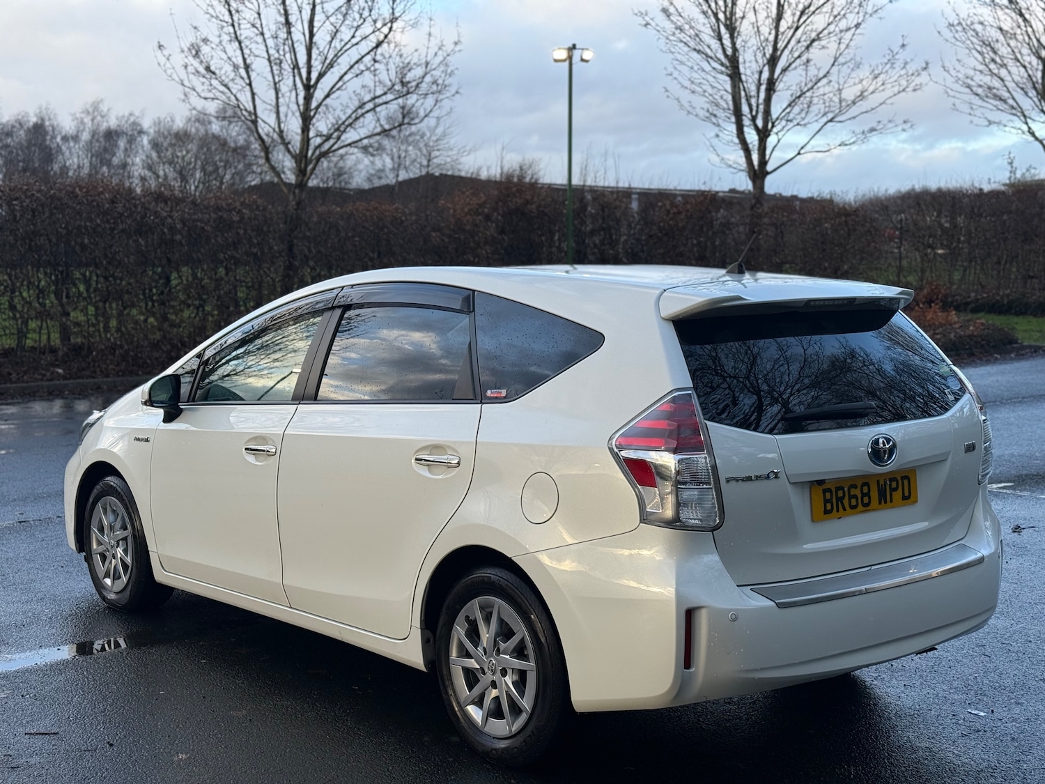 Used Toyota Prius+ 2018 for sale - 78216101: Photo 9