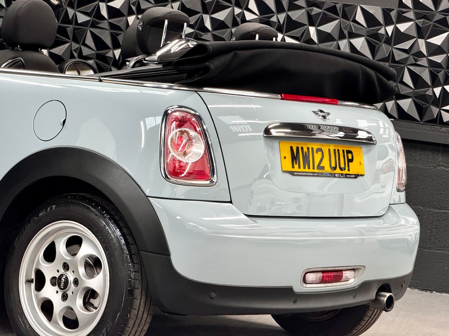 Used MINI Convertible 2012 for sale - 77762443: Photo 13