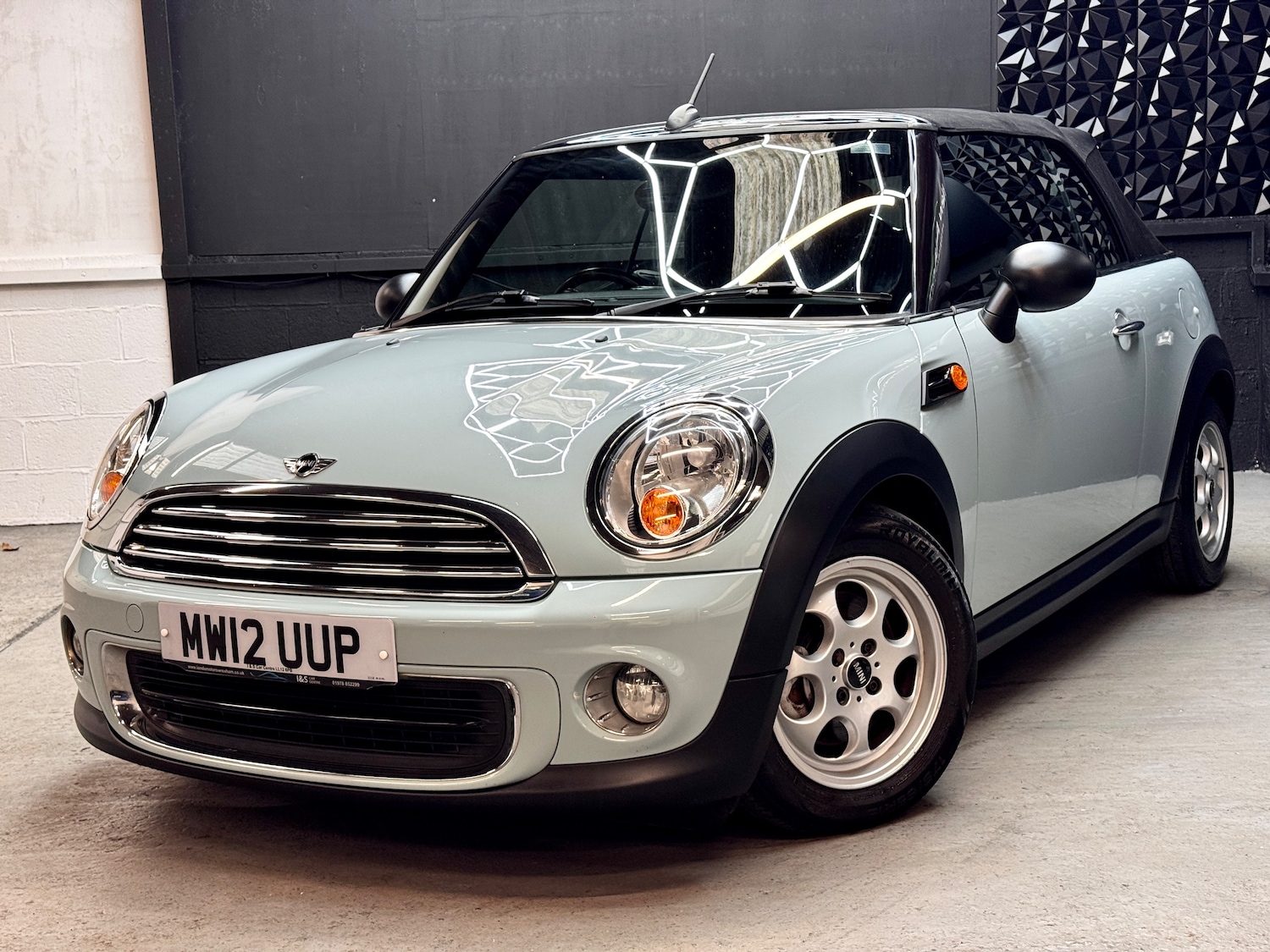 Used MINI Convertible 2012 for sale - 77762443: Photo 15