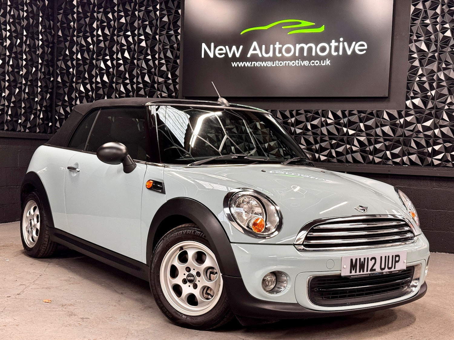 Used MINI Convertible 2012 for sale - 77762443: Photo 17