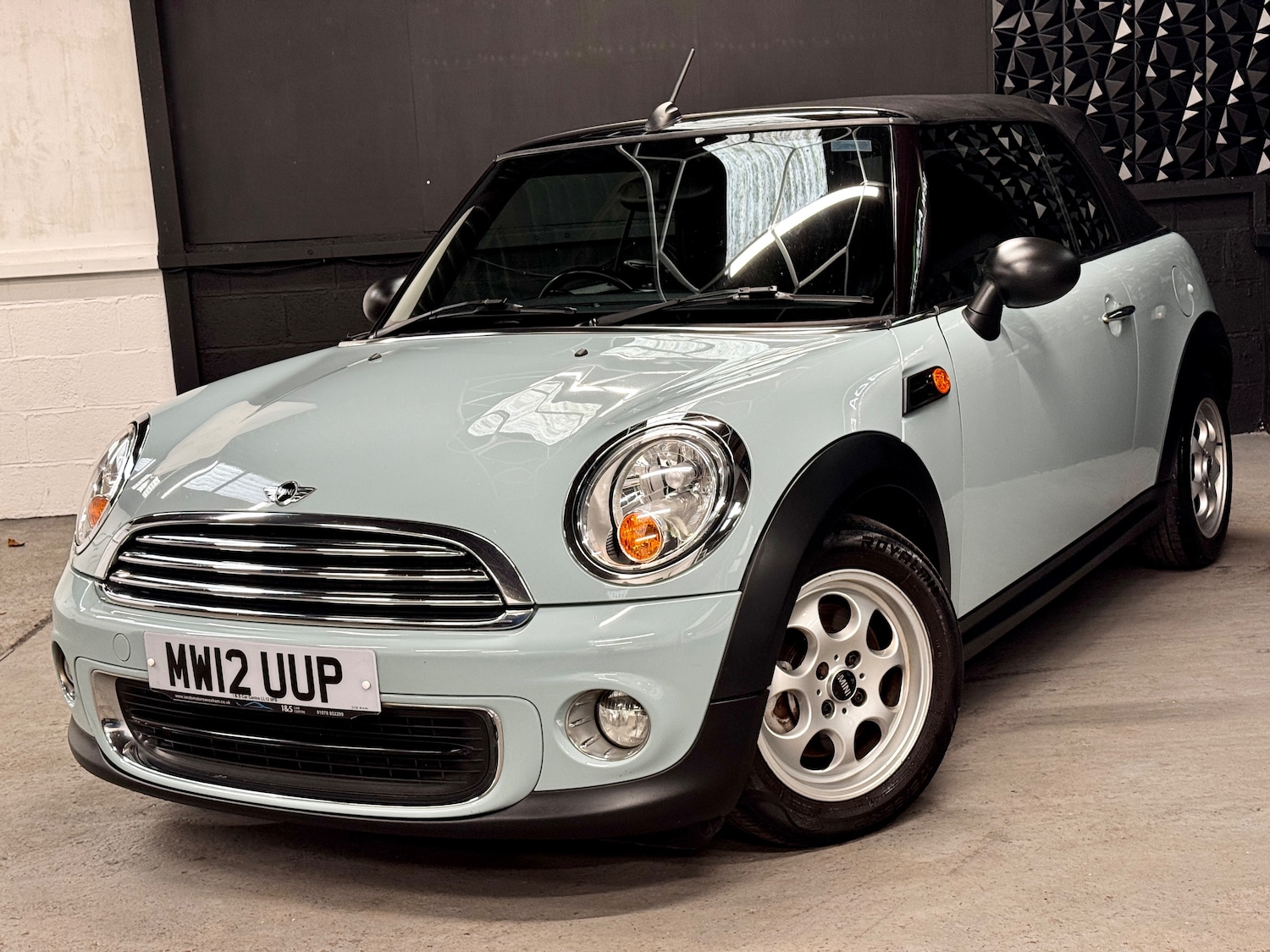 Used MINI Convertible 2012 for sale - 77762443: Photo 23