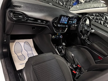 Used Ford Fiesta 2018 for sale - 77762585: Photo