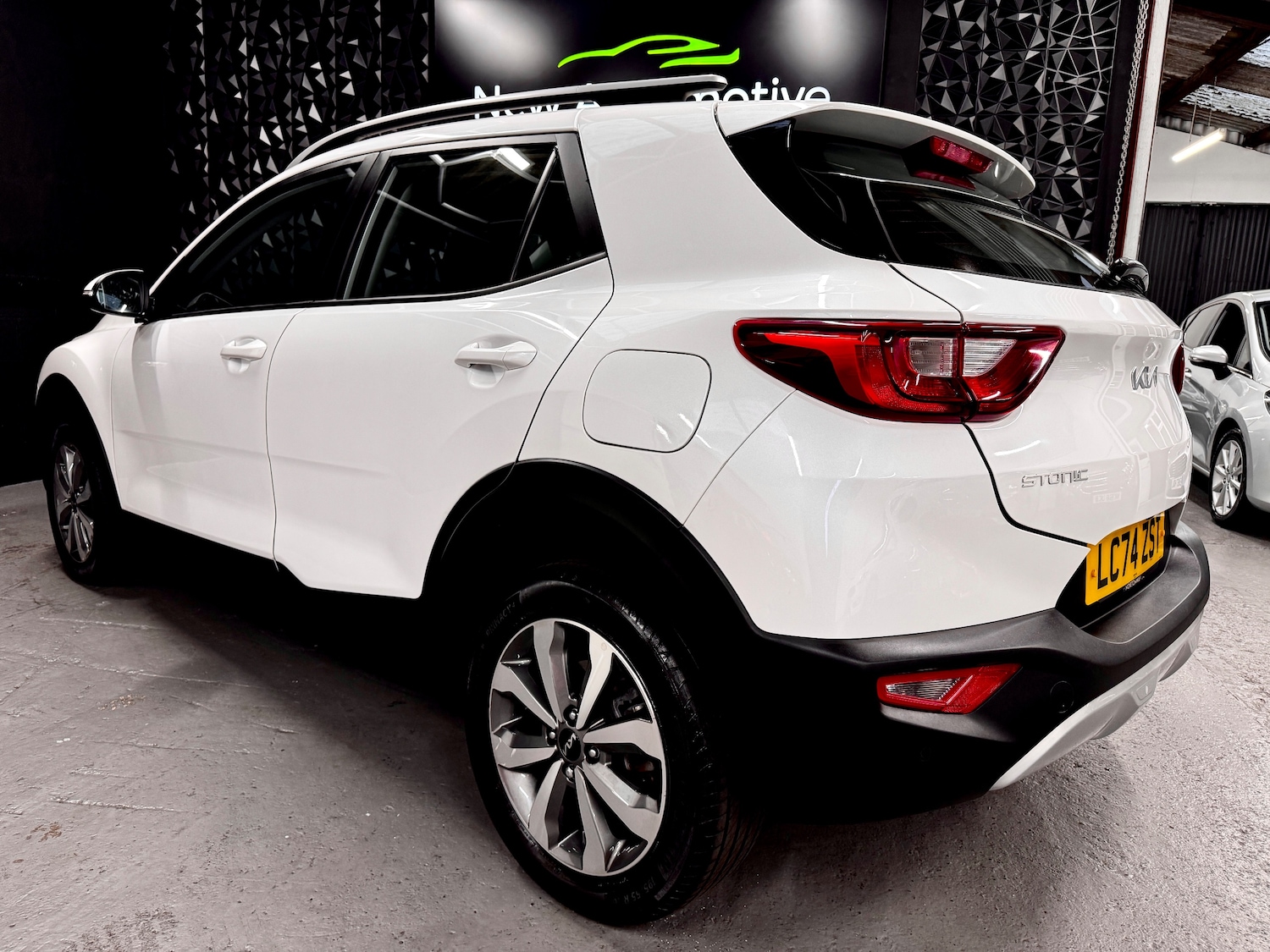 Used Kia Stonic 2024 for sale - 77762548: Photo 16