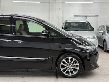 Used Toyota Estima 2016 for sale - 78794204: Photo