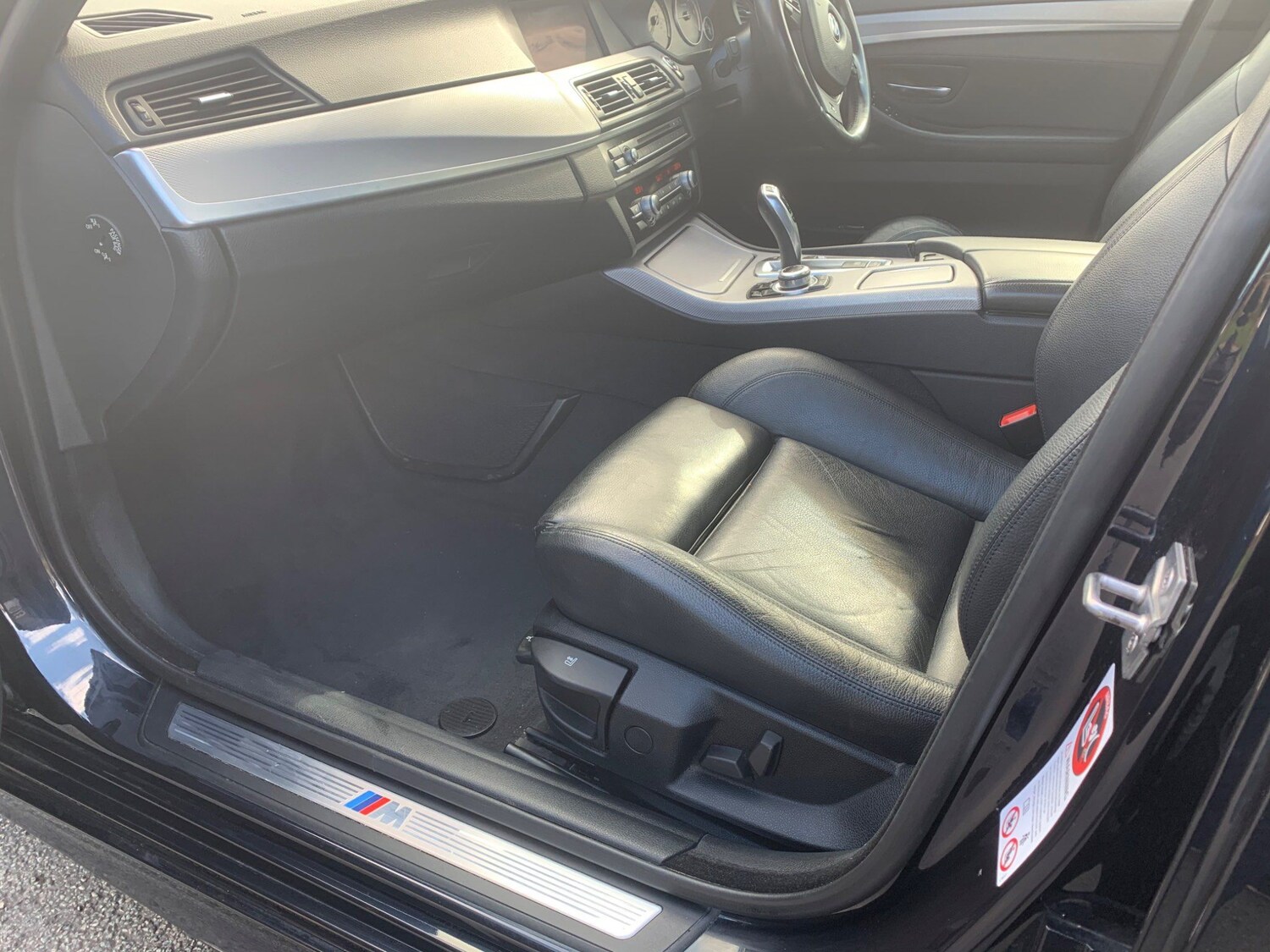 Used BMW 5 Series 2011 for sale - 77927951: Photo 25