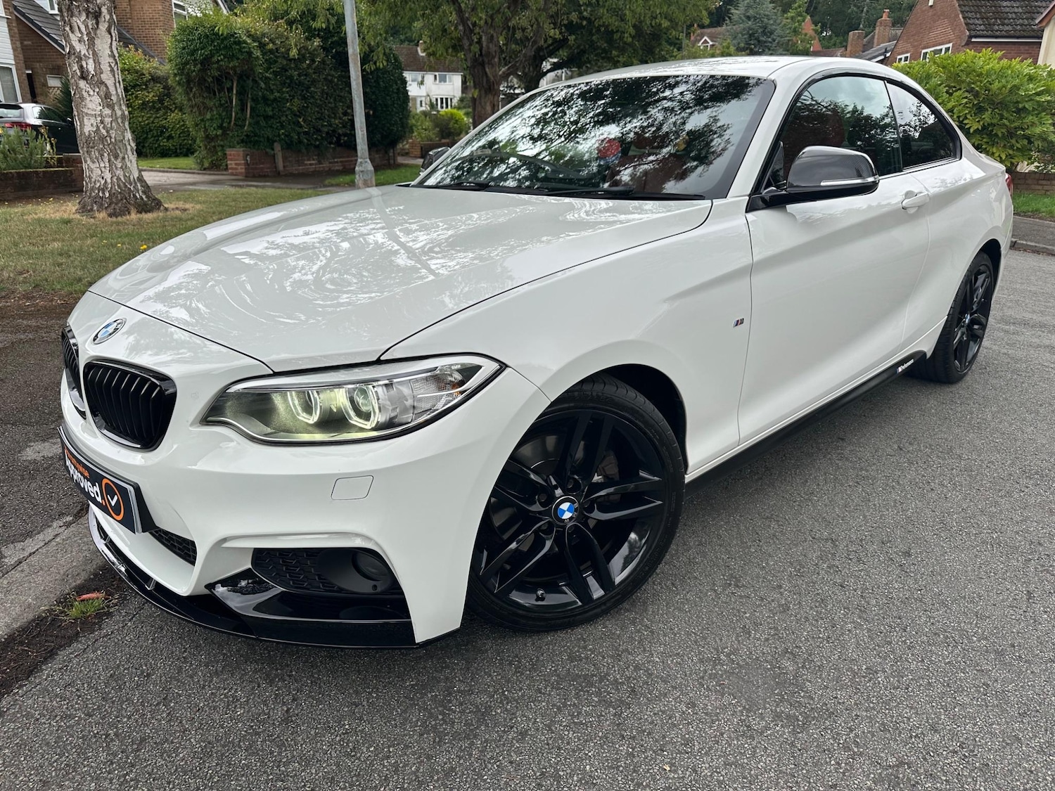 Used BMW 2 Series 2015 for sale - 77927722: Photo 2
