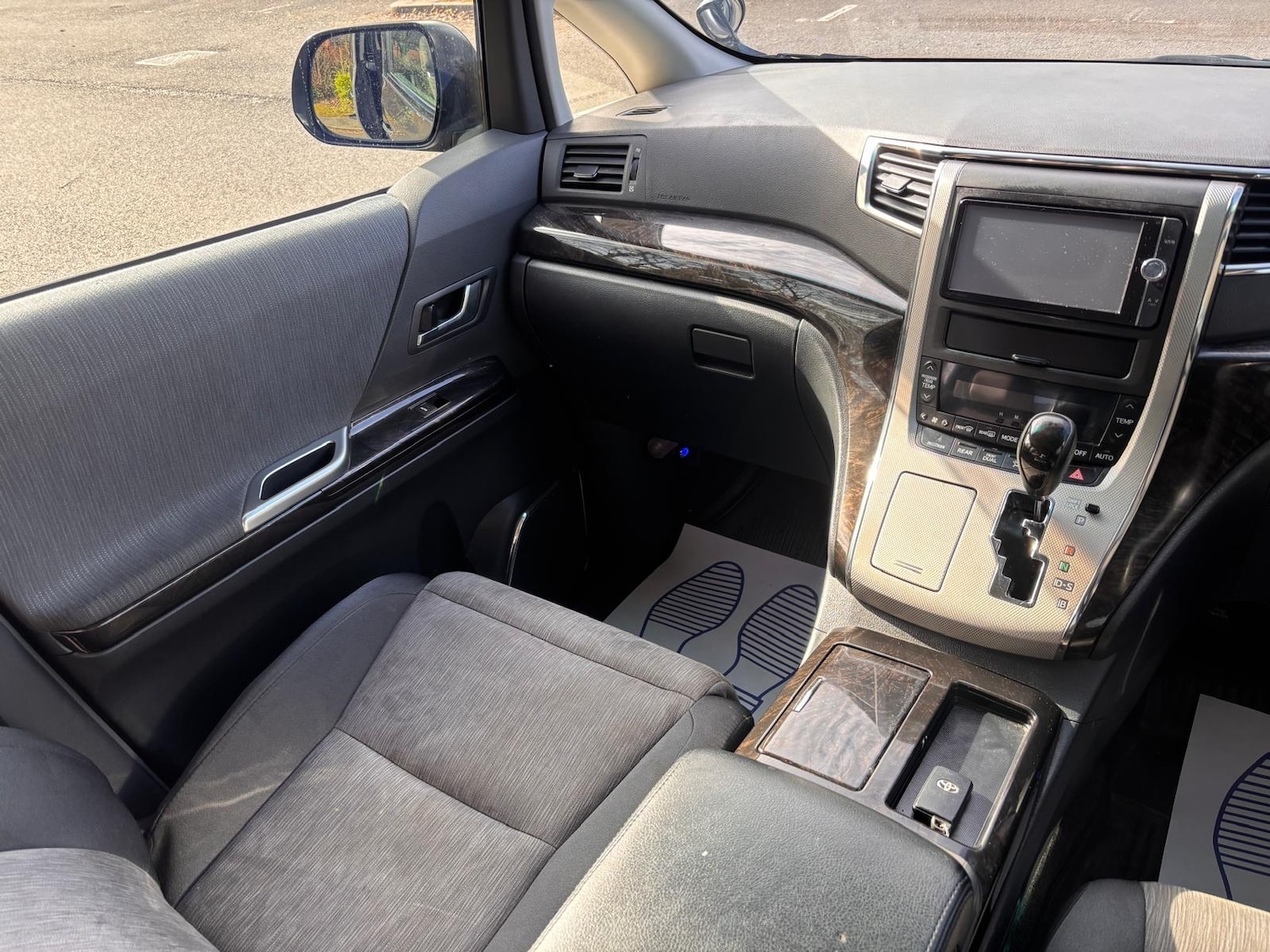 Used Toyota Alphard 2026 for sale - 78062116: Photo 15