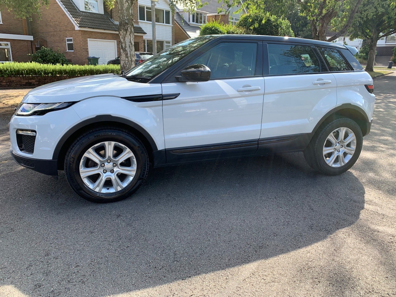 Used Land Rover Range Rover Evoque 2016 for sale - 77927939: Photo 4