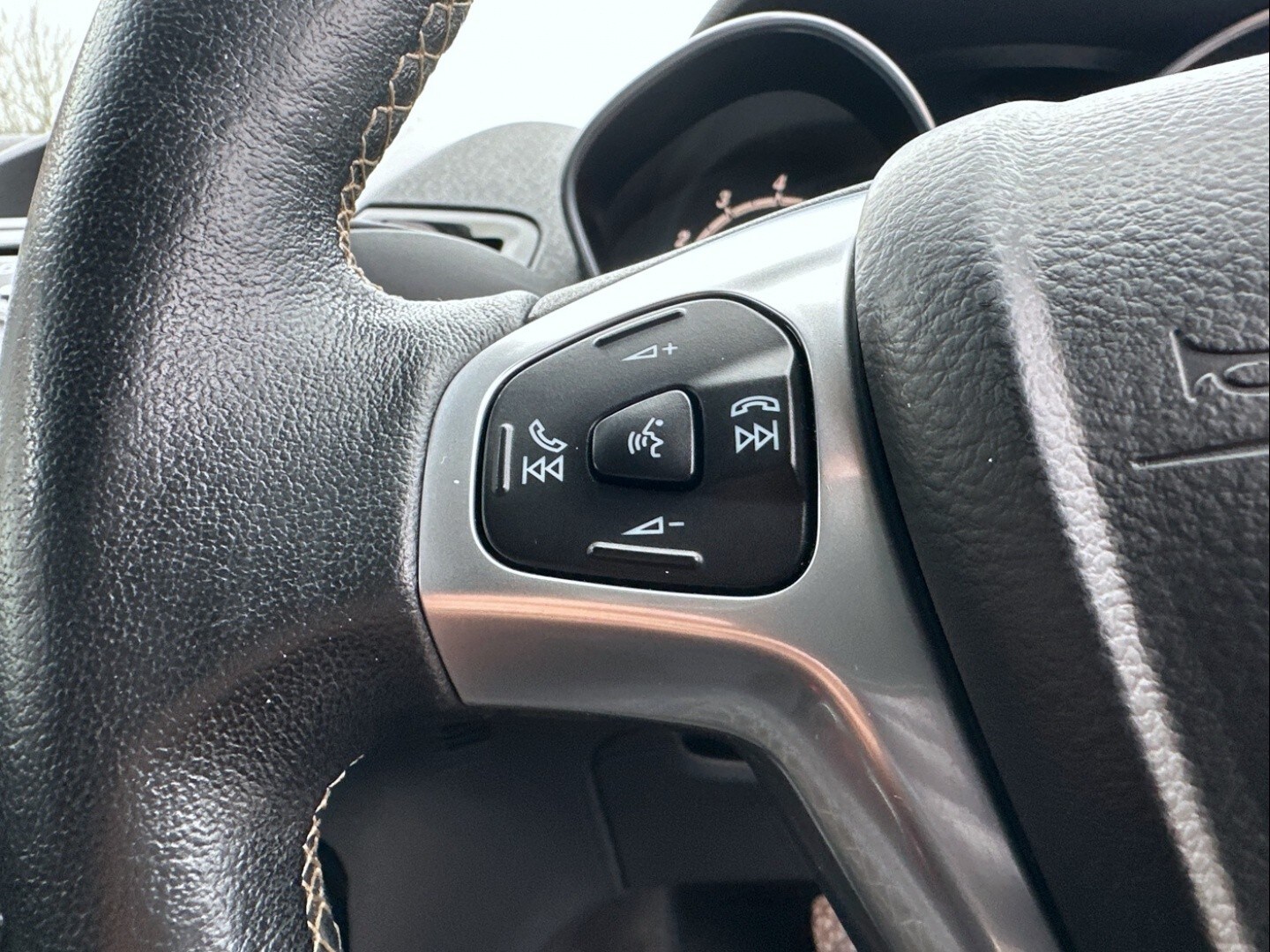 Used Ford Fiesta 2015 for sale - 78036905: Photo 10