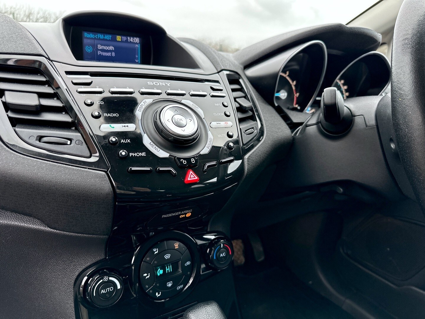 Used Ford Fiesta 2015 for sale - 78036905: Photo 19