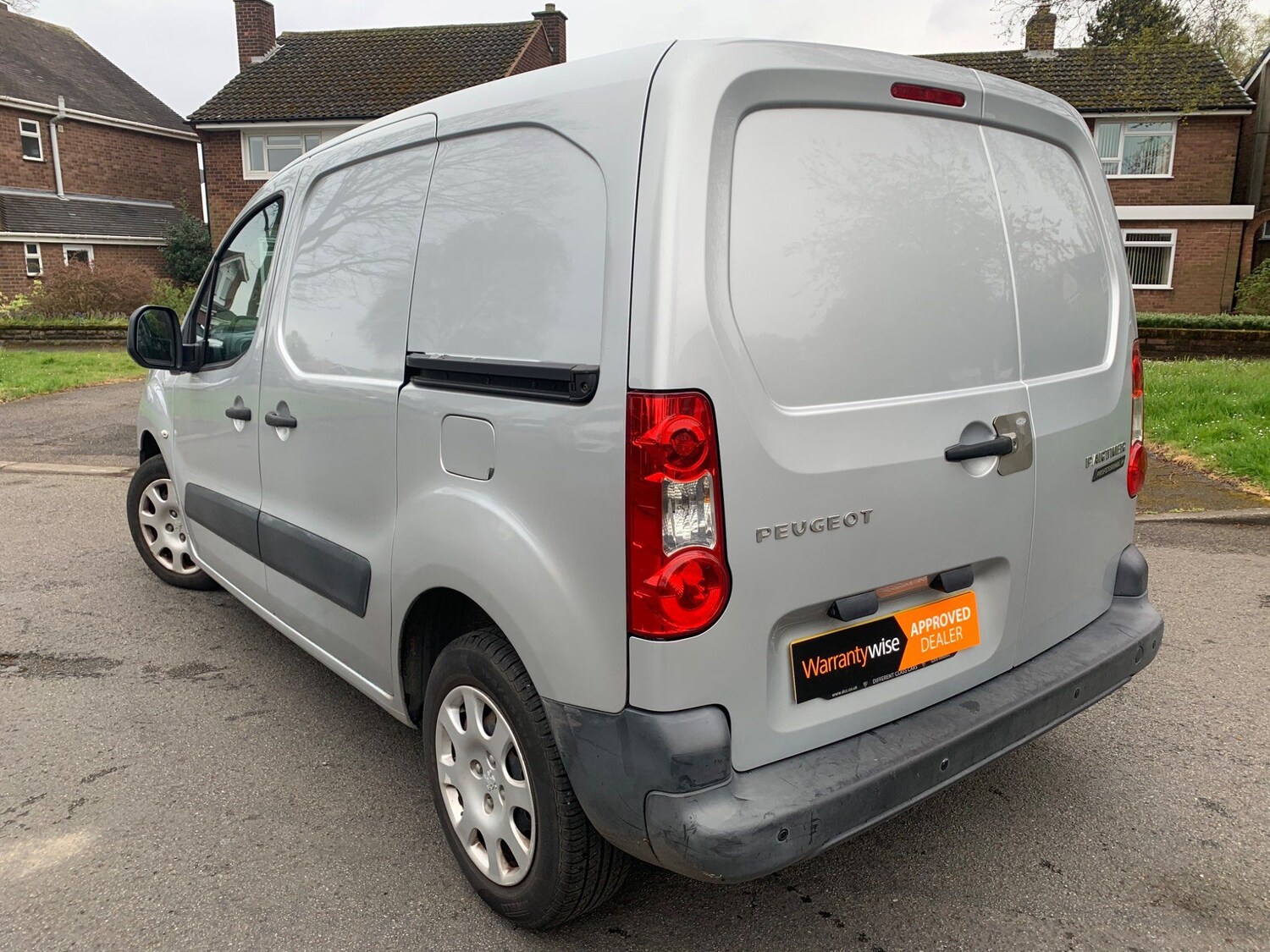 Used Peugeot Partner 2011 for sale - 78009246: Photo 10