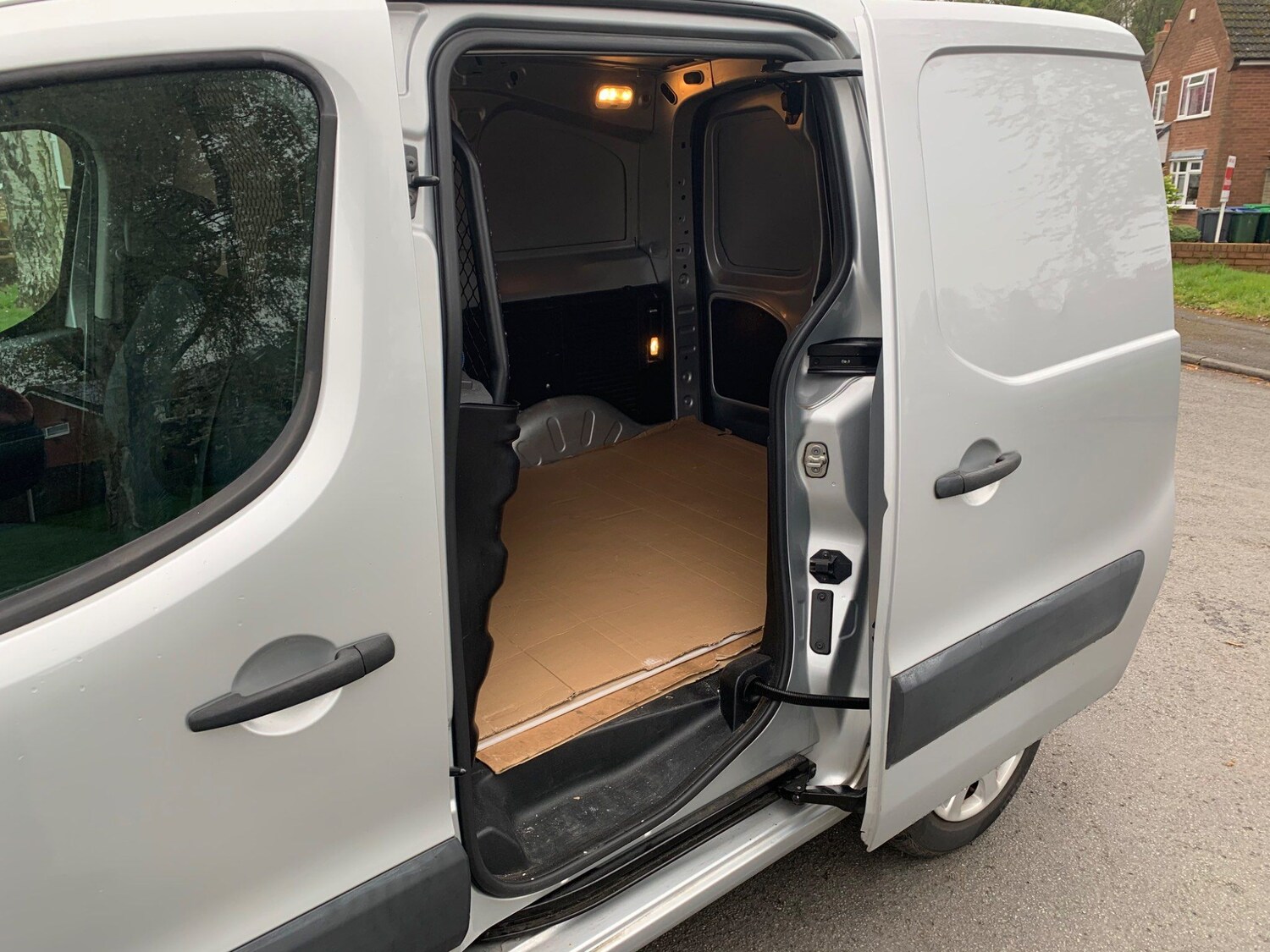 Used Peugeot Partner 2011 for sale - 78009246: Photo 23