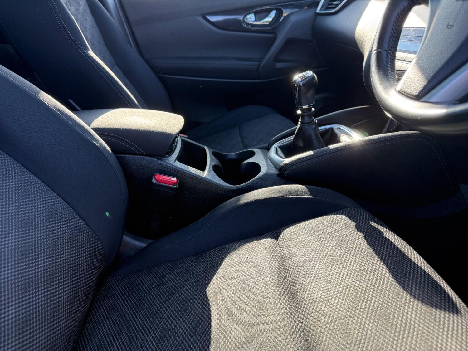 Used Nissan Qashqai 2016 for sale - 77786362: Photo 21