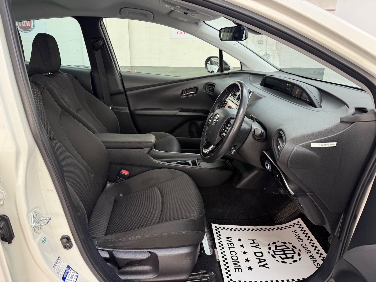 Used Toyota Prius 2019 for sale - 78218207: Photo 24