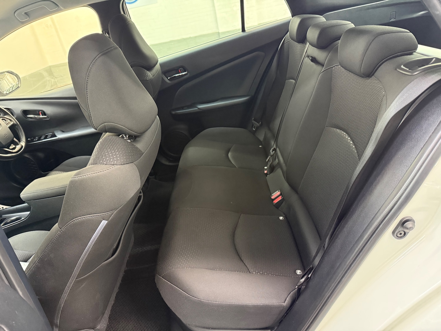 Used Toyota Prius 2019 for sale - 78218207: Photo 25