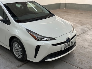 Used Toyota Prius 2019 for sale - 78218207: Photo