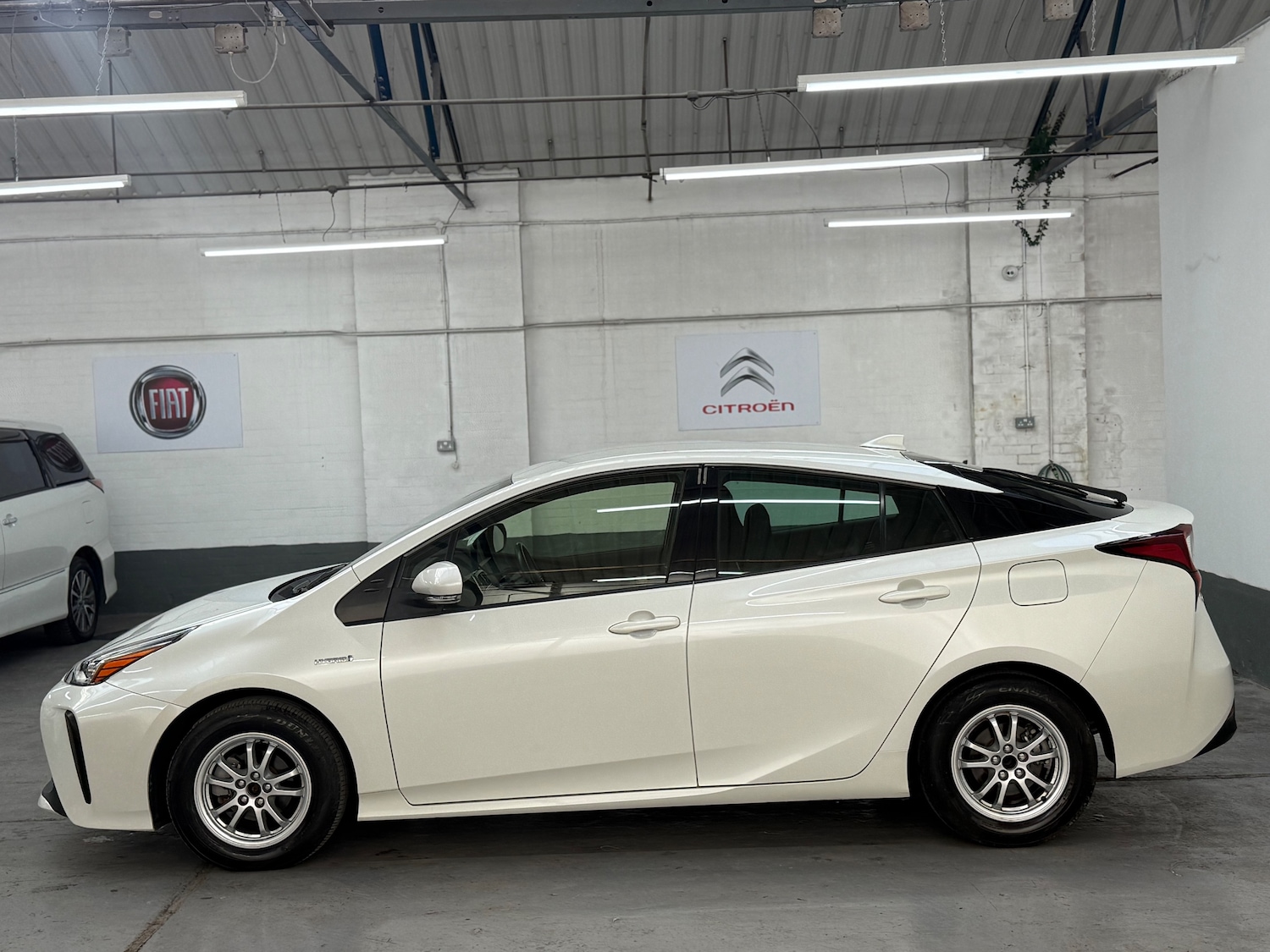 Used Toyota Prius 2019 for sale - 78218207: Photo 7