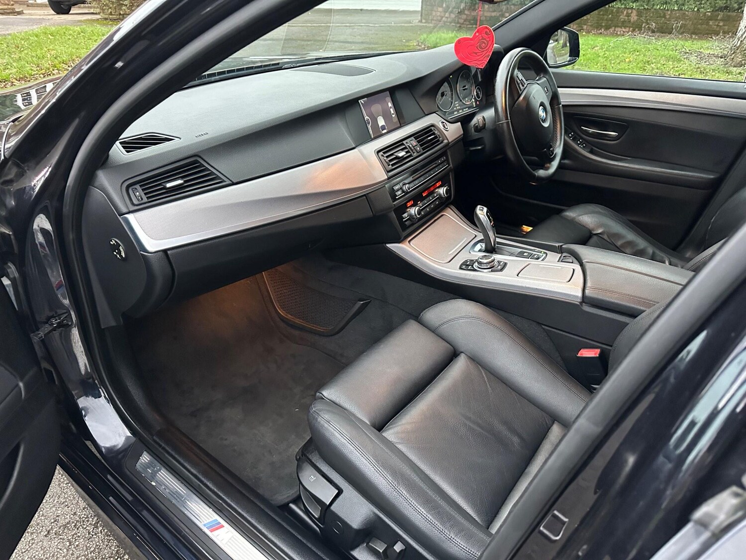 Used BMW 5 Series 2011 for sale - 77927979: Photo 18