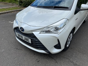 Used Toyota Yaris 2017 for sale - 78305126: Photo