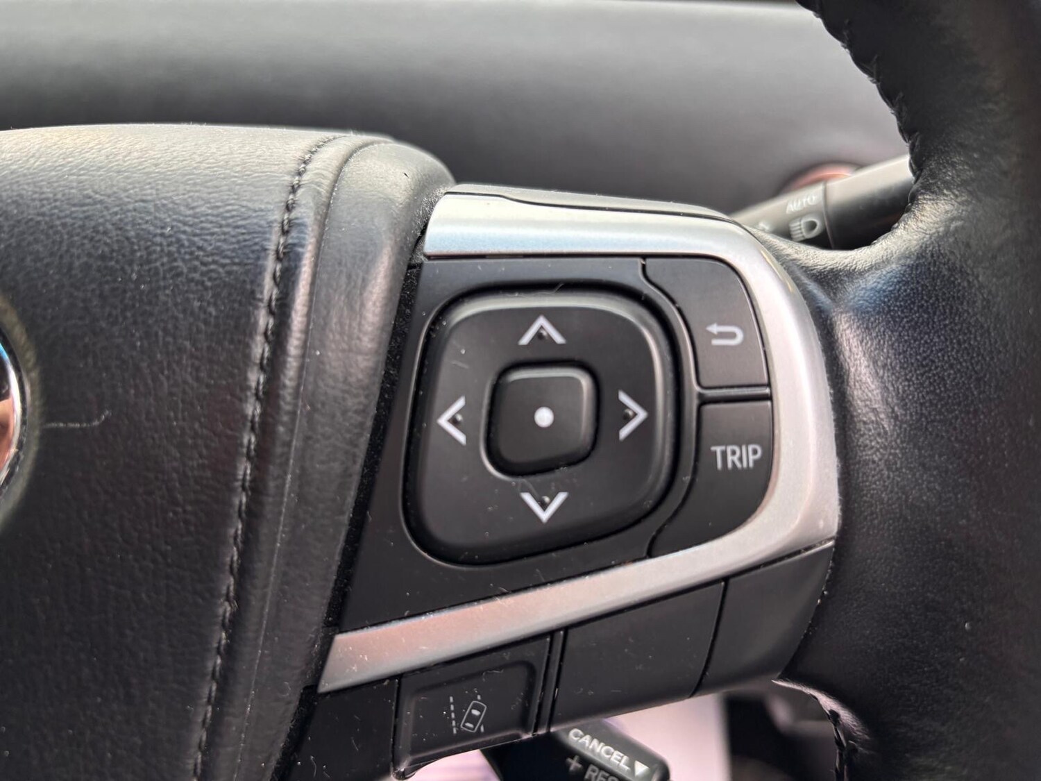 Used Toyota Estima 2026 for sale - 77966424: Photo 12