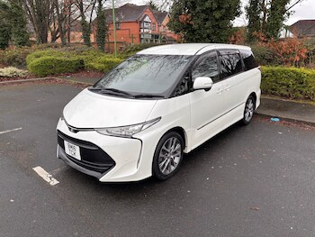 Used Toyota Estima 2016 for sale - 77966424: Photo