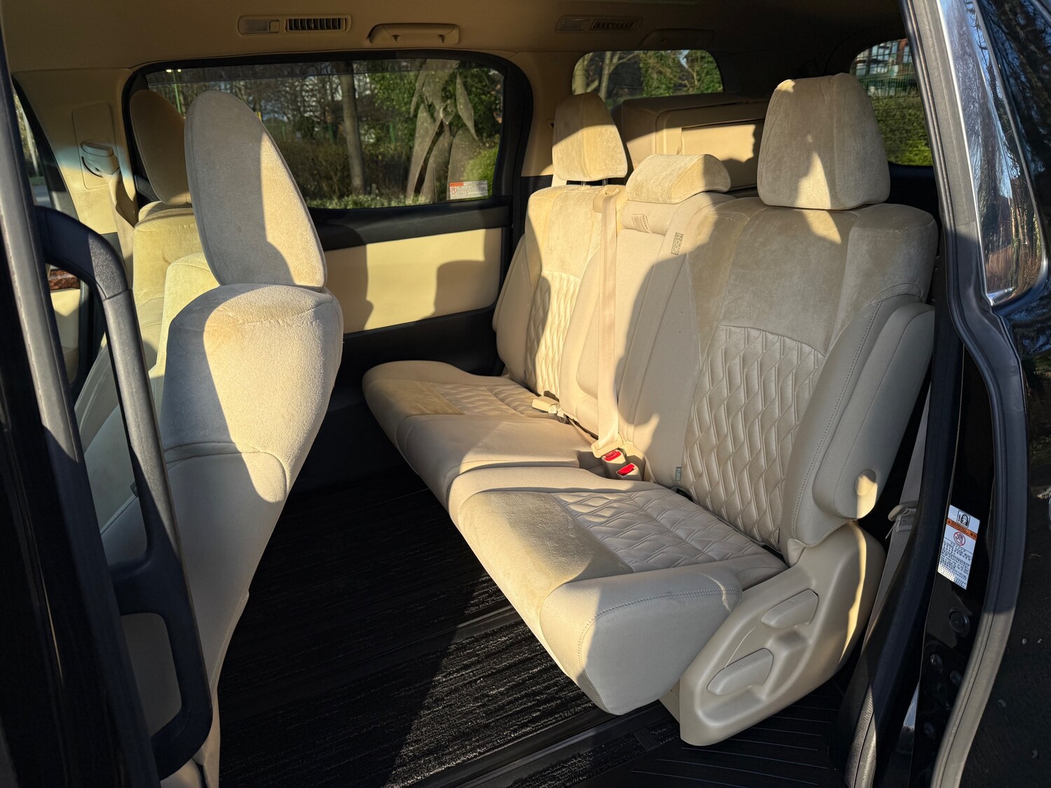 Used Toyota Alphard 2025 for sale - 77966438: Photo 19