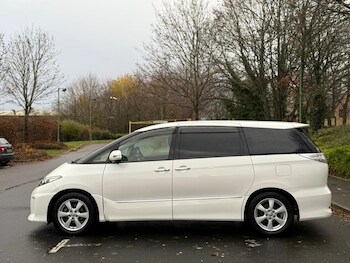 Used Toyota Estima 2016 for sale - 77966415: Photo