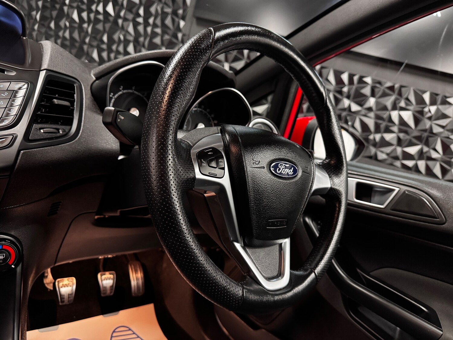 Used Ford Fiesta 2016 for sale - 77762569: Photo 4