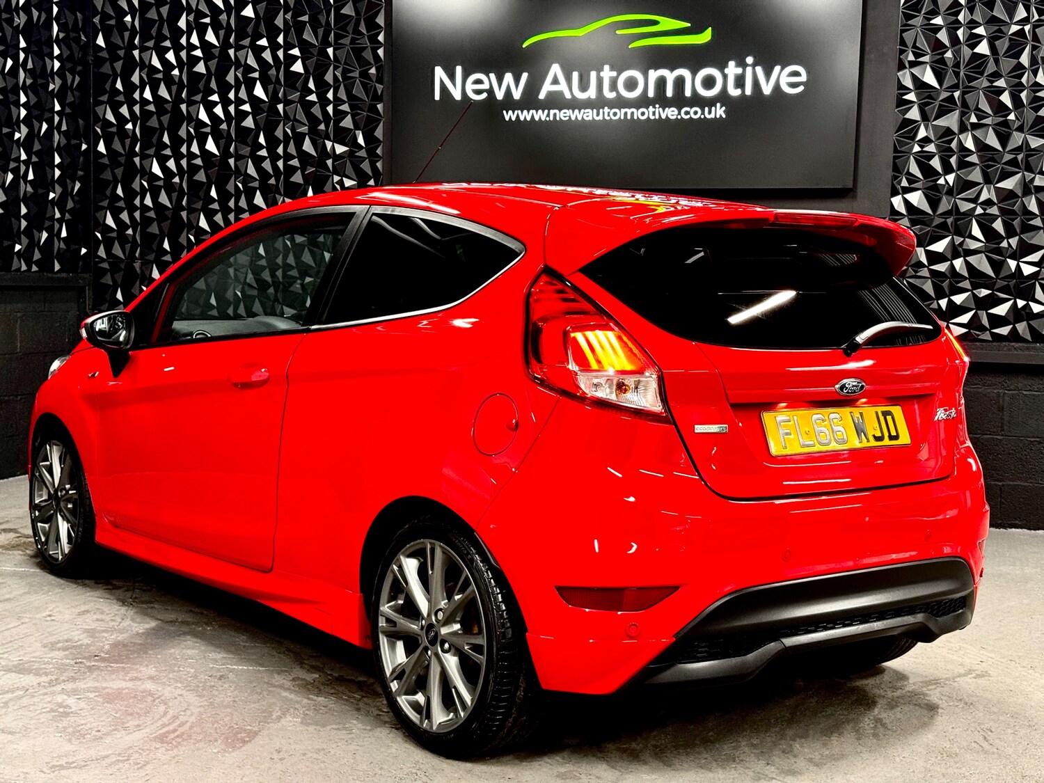 Used Ford Fiesta 2016 for sale - 77762569: Photo 5