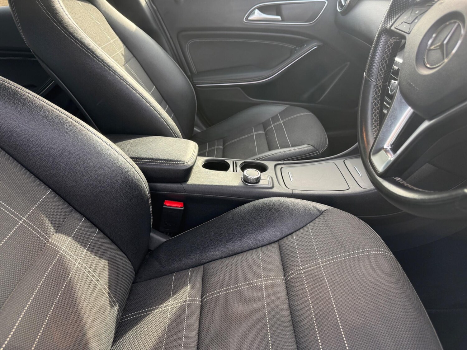 Used Mercedes-Benz A-Class 2015 for sale - 77786366: Photo 21