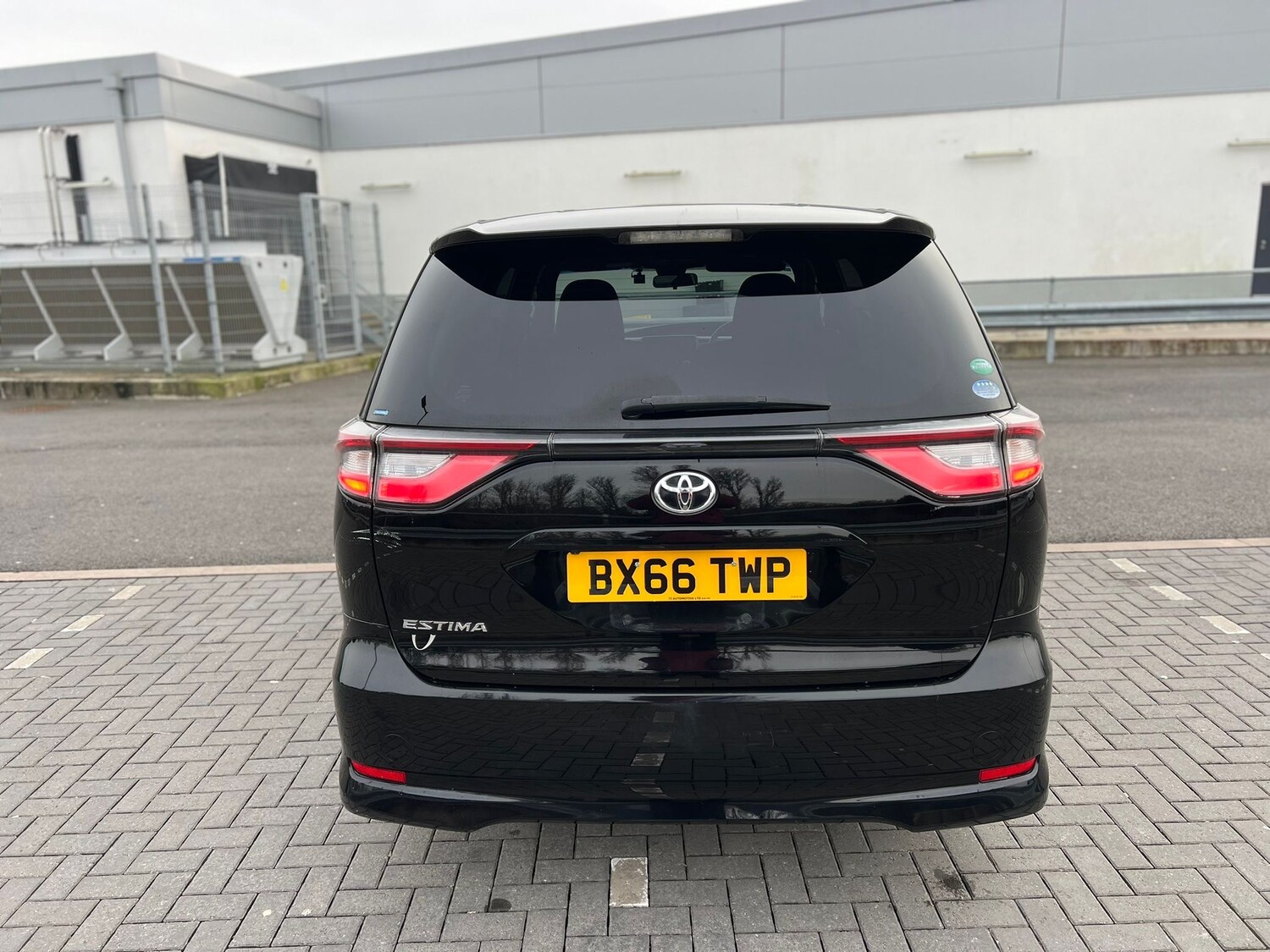 Used Toyota Estima 2026 for sale - 77966417: Photo 12