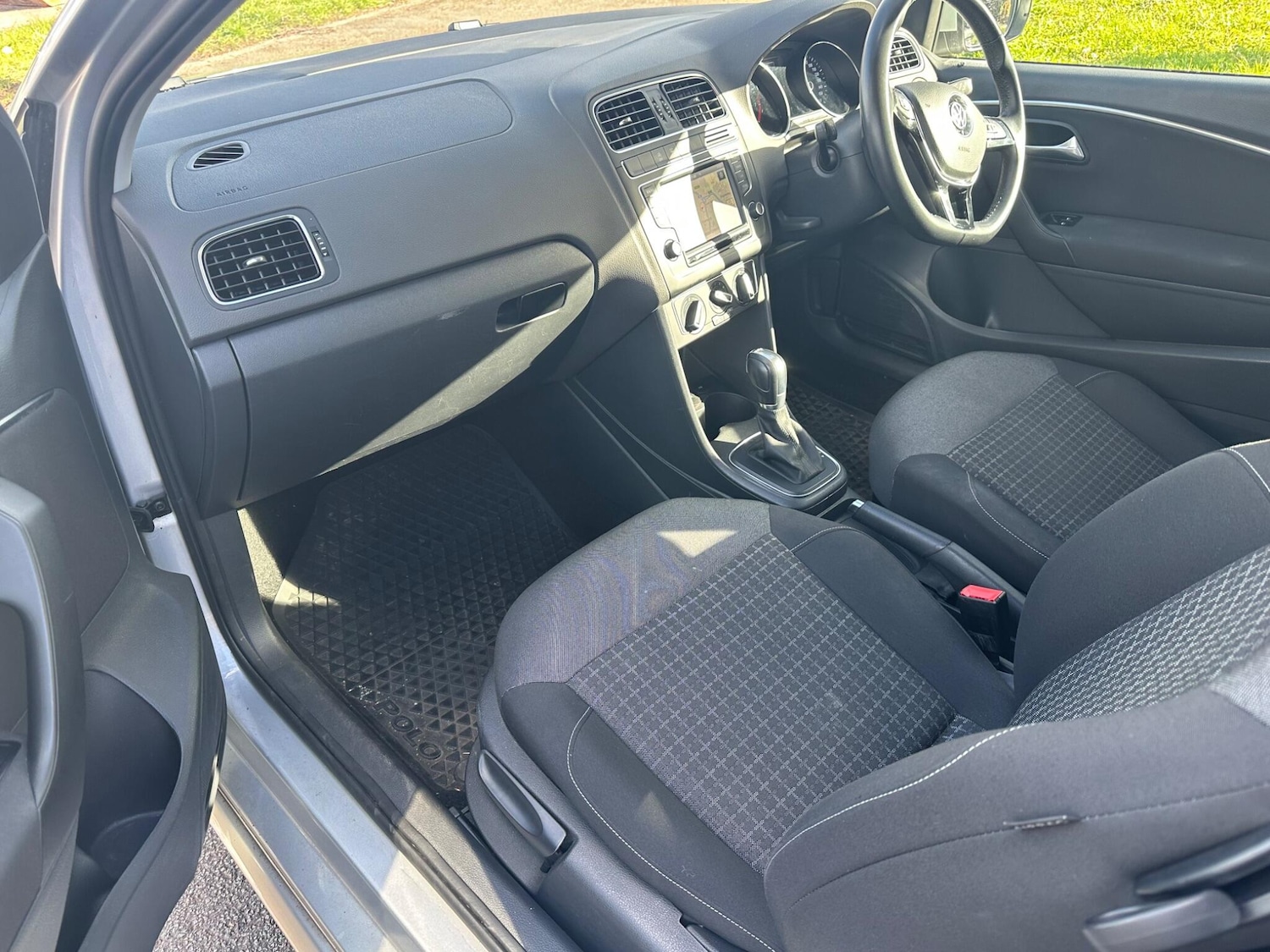 Used Volkswagen Polo 2015 for sale - 78141034: Photo 17