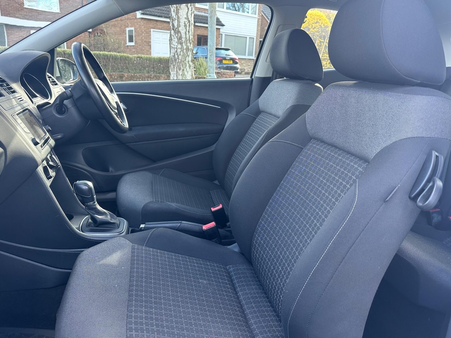 Used Volkswagen Polo 2015 for sale - 78141034: Photo 21