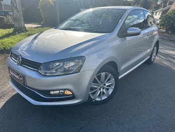 Used Volkswagen Polo 2015 for sale - 78141034: Photo