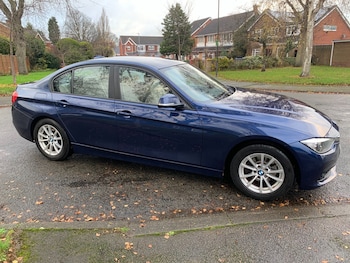 Used BMW 3 Series 2016 for sale - 77927824: Photo