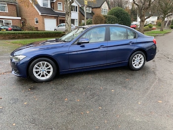 Used BMW 3 Series 2016 for sale - 77927824: Photo