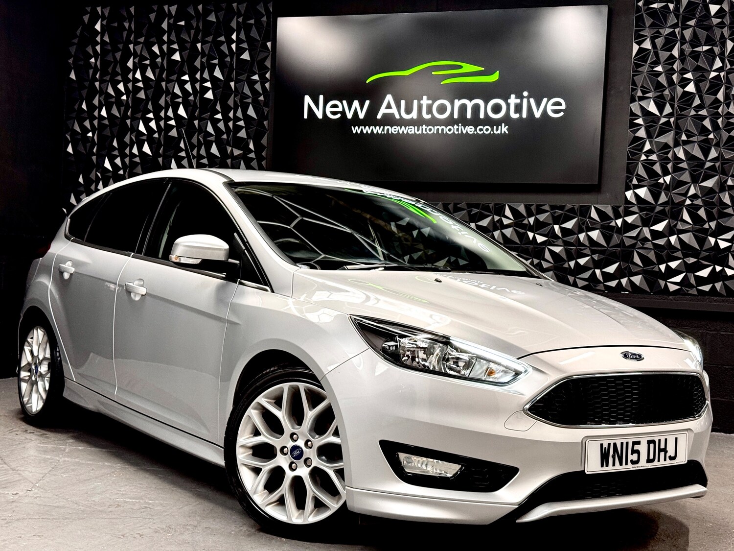 Used Ford Focus 2015 for sale - 77762610: Photo 5