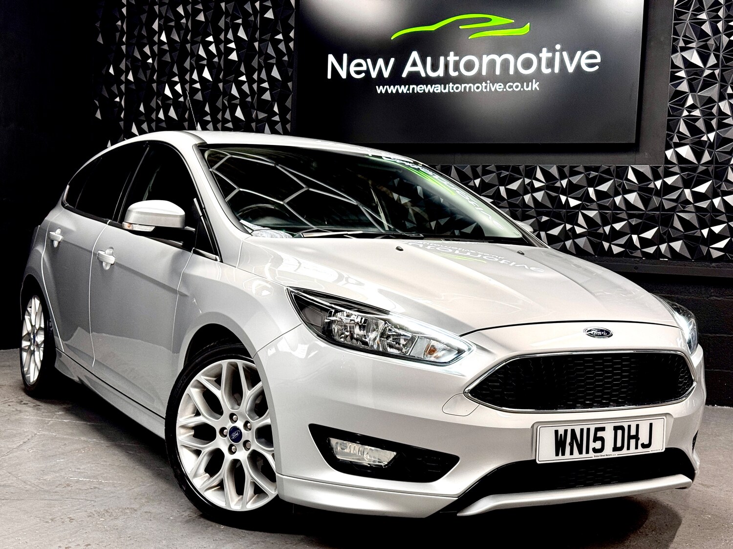 Used Ford Focus 2015 for sale - 77762610: Photo 9