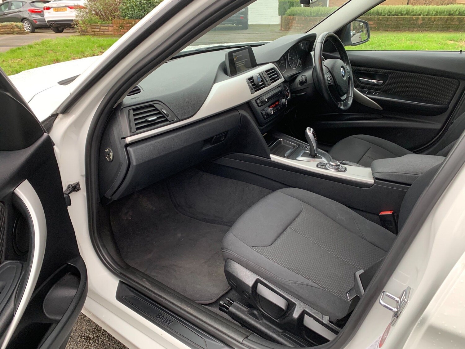 Used BMW 3 Series 2012 for sale - 77927831: Photo 18