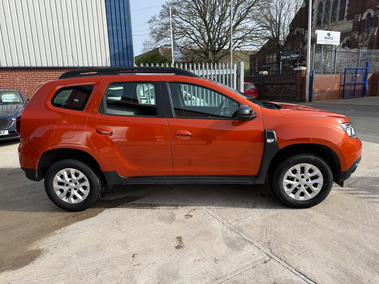 Used Dacia Duster 2022 for sale - 77764023: Photo 2