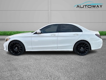 Used Mercedes-Benz C Class 2018 for sale - 78620344: Photo