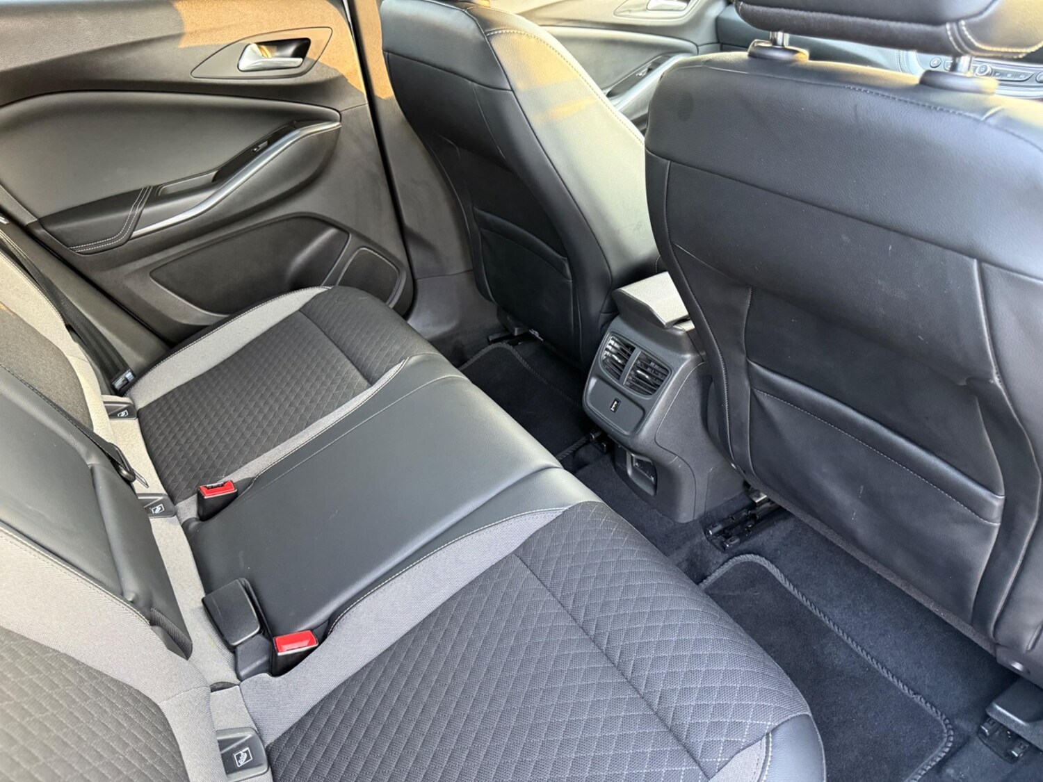 Used Vauxhall Grandland X 2018 for sale - 77836462: Photo 22