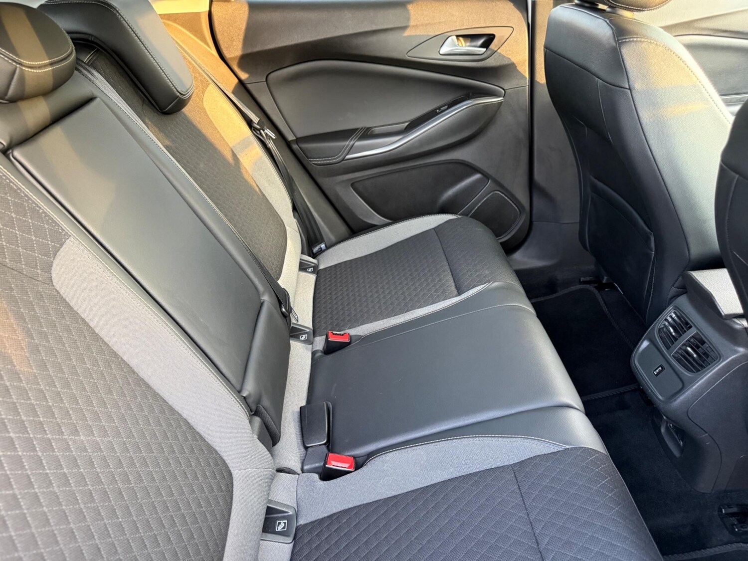 Used Vauxhall Grandland X 2018 for sale - 77836462: Photo 23