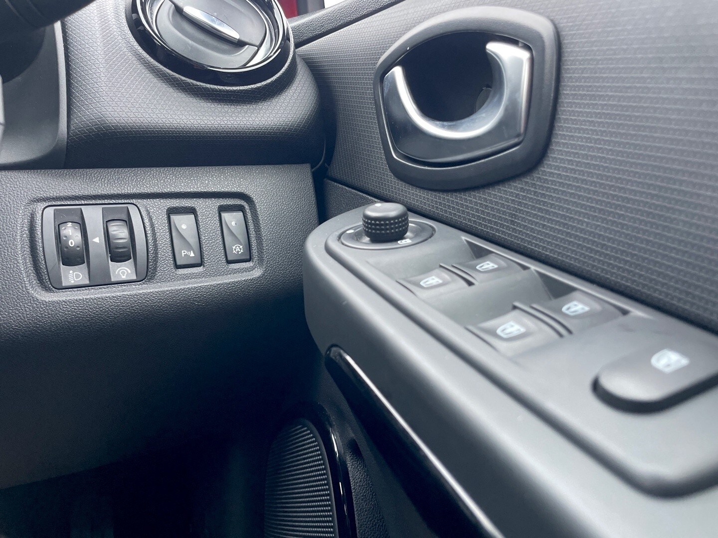 Used Renault Clio 2016 for sale - 78036906: Photo 12