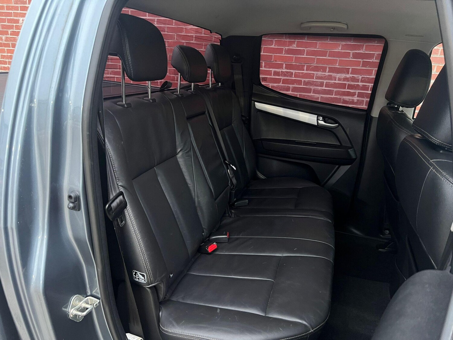 Used Isuzu D-Max 2017 for sale - 77850545: Photo 23