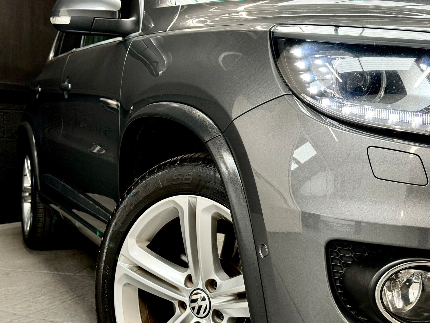 Used Volkswagen Tiguan 2014 for sale - 77762588: Photo 15