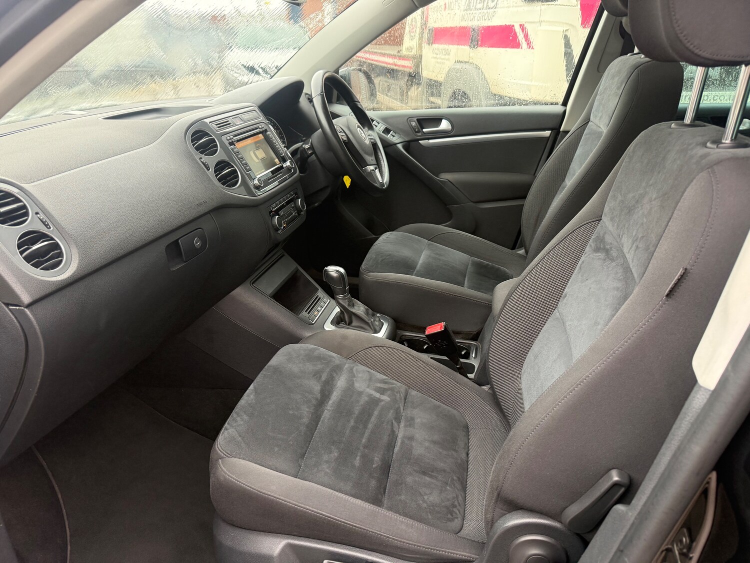 Used Volkswagen Tiguan 2015 for sale - 77762552: Photo 15